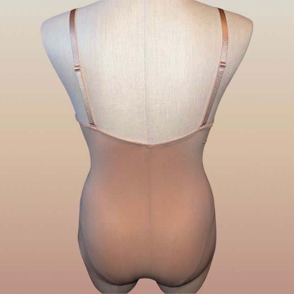 NWT Assets by Spanx Low Back Panty Bodysuit Size XL - Picture 4 of 5